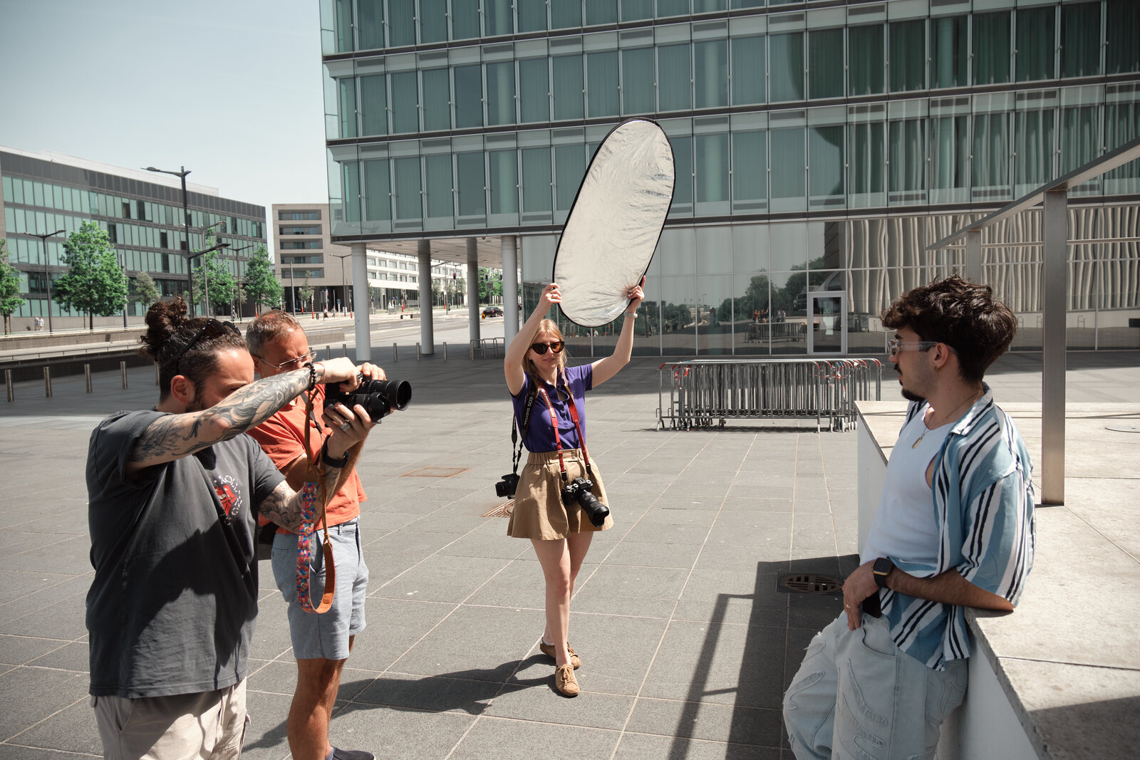 Lux Photo Club workshop - shooting outdoors with a reflector